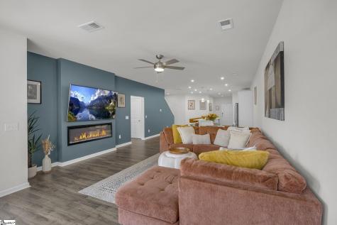 706 Isleworth Lane Greenville SC 29611