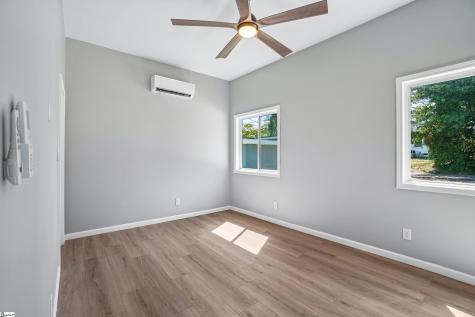 35 Henry Street Greenville SC 29605