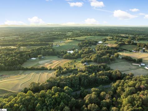 1010 Wall Circle Chesnee SC 29323