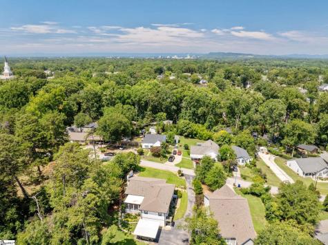 22 Wilmont Lane Greenville SC 29605