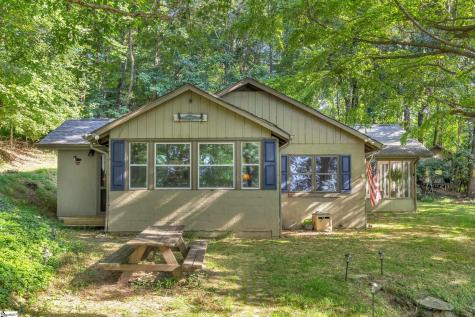 3605 Skyuka Mountain Road Columbus NC 28722