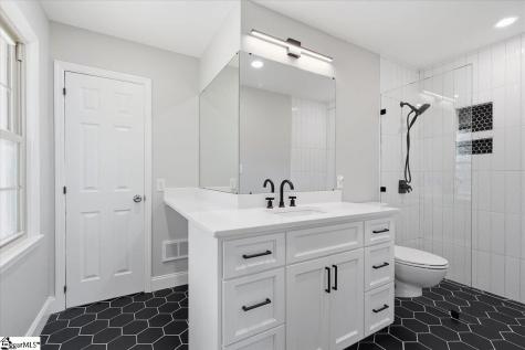 219 Fairview Drive Greenville SC 29609