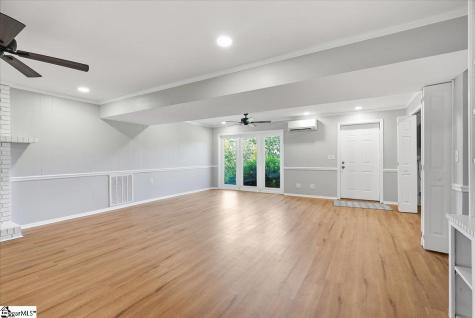 219 Fairview Drive Greenville SC 29609
