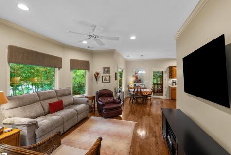 411 Woodridge Drive Seneca SC 29672