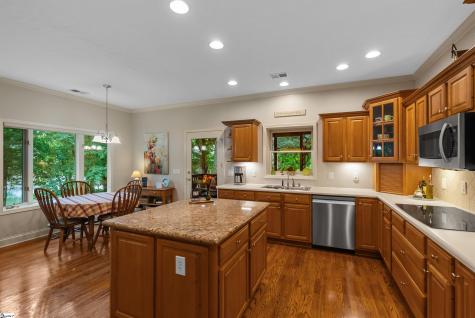 411 Woodridge Drive Seneca SC 29672