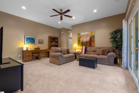 411 Woodridge Drive Seneca SC 29672
