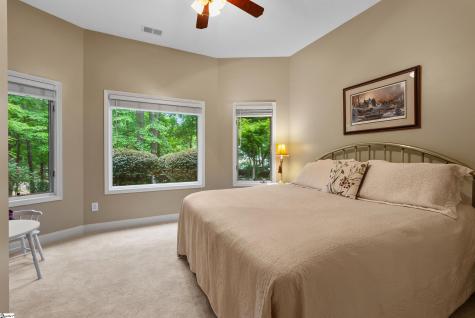 411 Woodridge Drive Seneca SC 29672