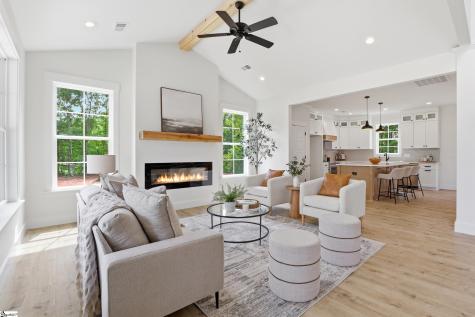 63B Mccauley Lane Travelers Rest SC 29690