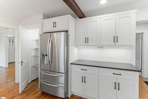 6 Beverly Avenue Greenville SC 29605
