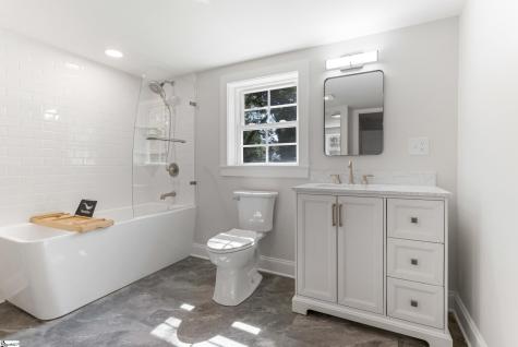6 Beverly Avenue Greenville SC 29605