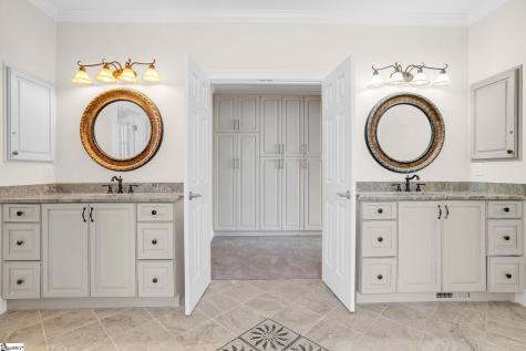 11 Country Squire Court Greenville SC 29615