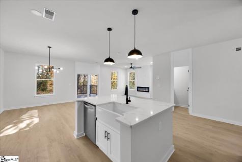 128 Lyman Avenue Duncan SC 29334