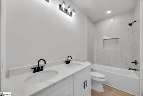 128 Lyman Avenue Duncan SC 29334