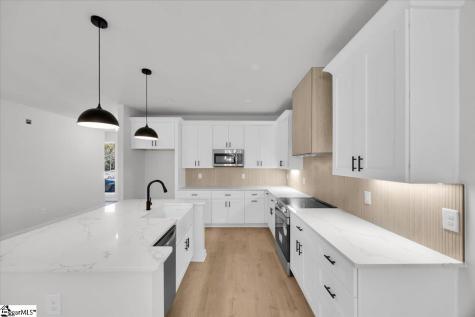 128 Lyman Avenue Duncan SC 29334