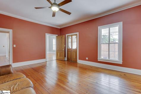 522 Cleveland Street Greenville SC 29601