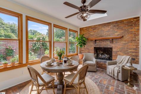522 Cleveland Street Greenville SC 29601