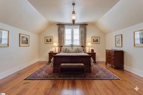 522 Cleveland Street Greenville SC 29601