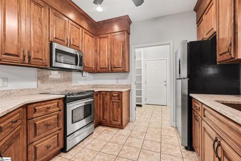 109 Oak Crest Circle Seneca SC 29672