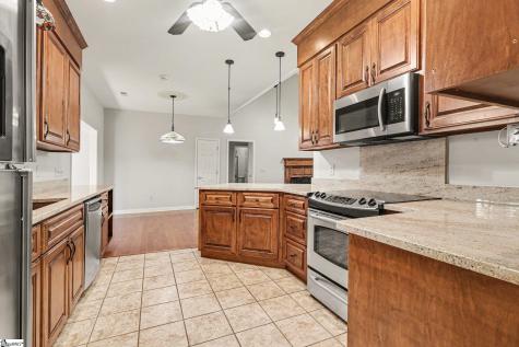 109 Oak Crest Circle Seneca SC 29672