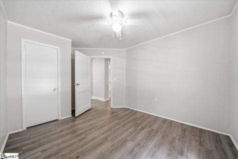 412 Hood Road Greenville SC 29611