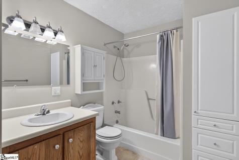 187 Caledonia Road Landrum SC 29356