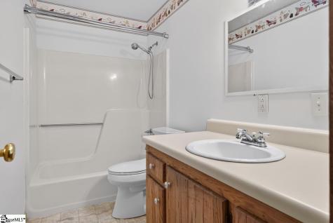 187 Caledonia Road Landrum SC 29356
