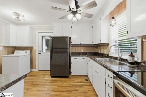 1408 Dave Drive Newberry SC 29108
