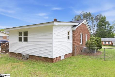 1408 Dave Drive Newberry SC 29108