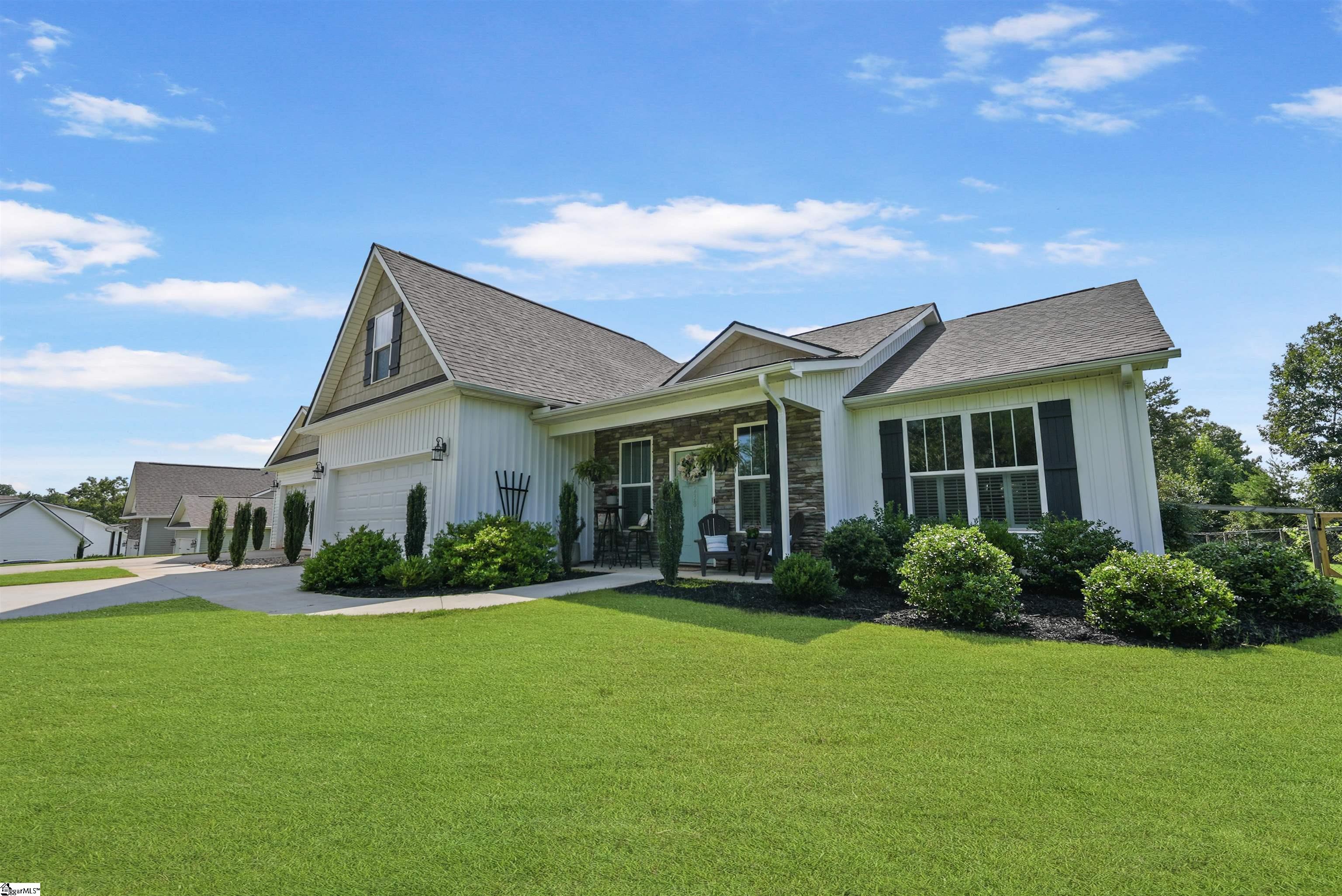238 Inlet Pointe Drive Anderson SC 29625