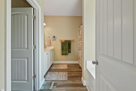 238 Inlet Pointe Drive Anderson SC 29625