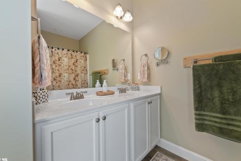 238 Inlet Pointe Drive Anderson SC 29625