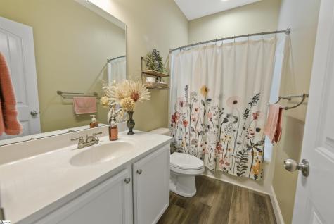238 Inlet Pointe Drive Anderson SC 29625