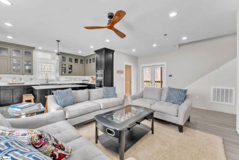 890 Franklin Road Laurens SC 29360