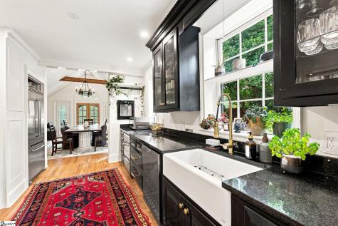 22 Lanneau Drive Greenville SC 29605
