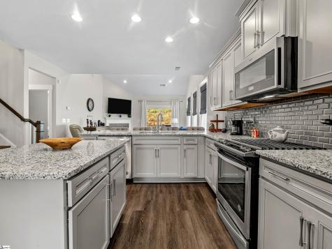 219 Green River Way Greenville SC 29607