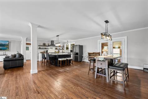 399 Old Farrs Bridge Road Greenville SC 29611