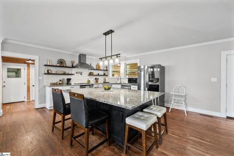 399 Old Farrs Bridge Road Greenville SC 29611