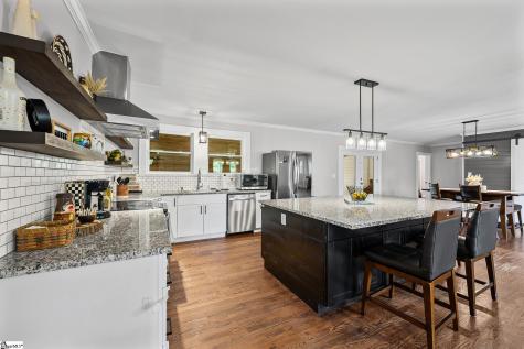 399 Old Farrs Bridge Road Greenville SC 29611