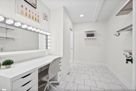 399 Old Farrs Bridge Road Greenville SC 29611