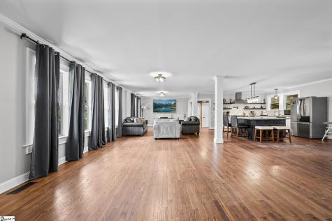 399 Old Farrs Bridge Road Greenville SC 29611