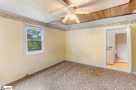 309 Flat Drive Buffalo SC 29321