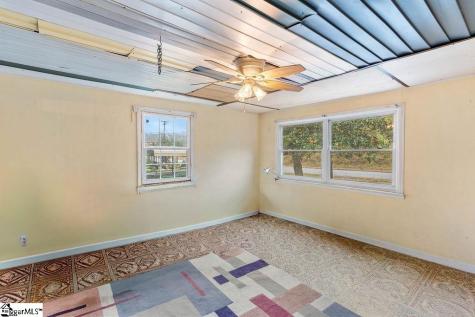 309 Flat Drive Buffalo SC 29321