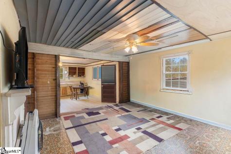309 Flat Drive Buffalo SC 29321