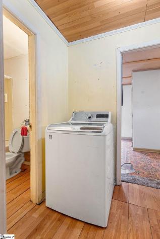 309 Flat Drive Buffalo SC 29321