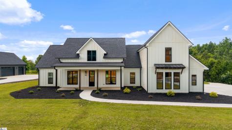 3364 Fairview Road Fountain Inn SC 29644