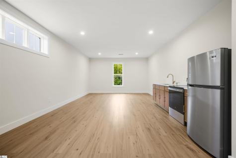 3364 Fairview Road Fountain Inn SC 29644