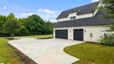 3364 Fairview Road Fountain Inn SC 29644