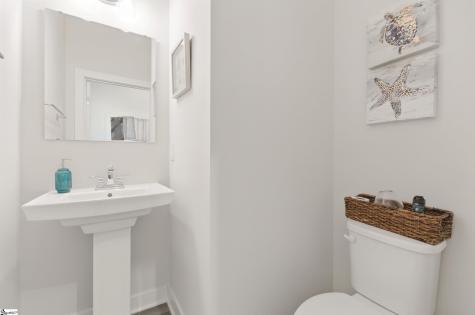 229 Hollythorpe Lane Fountain Inn SC 29644