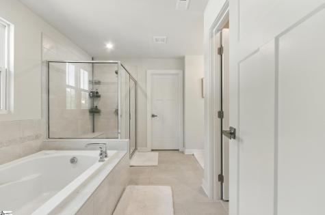 229 Hollythorpe Lane Fountain Inn SC 29644