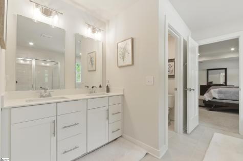 229 Hollythorpe Lane Fountain Inn SC 29644